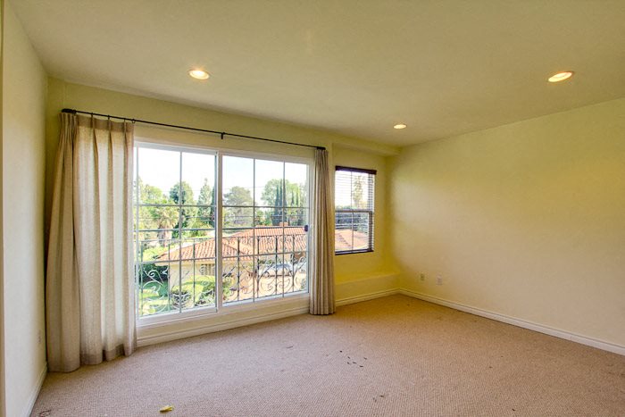 Gallery Photo 17